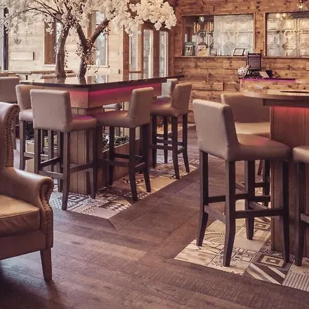 호텔 The Townhouse Boutique 4*