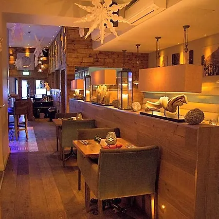 호텔 The Townhouse Boutique 4*