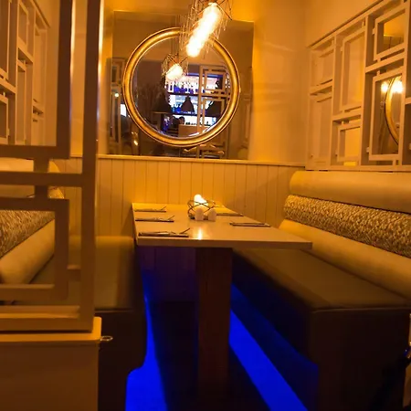 酒店 The Townhouse Boutique